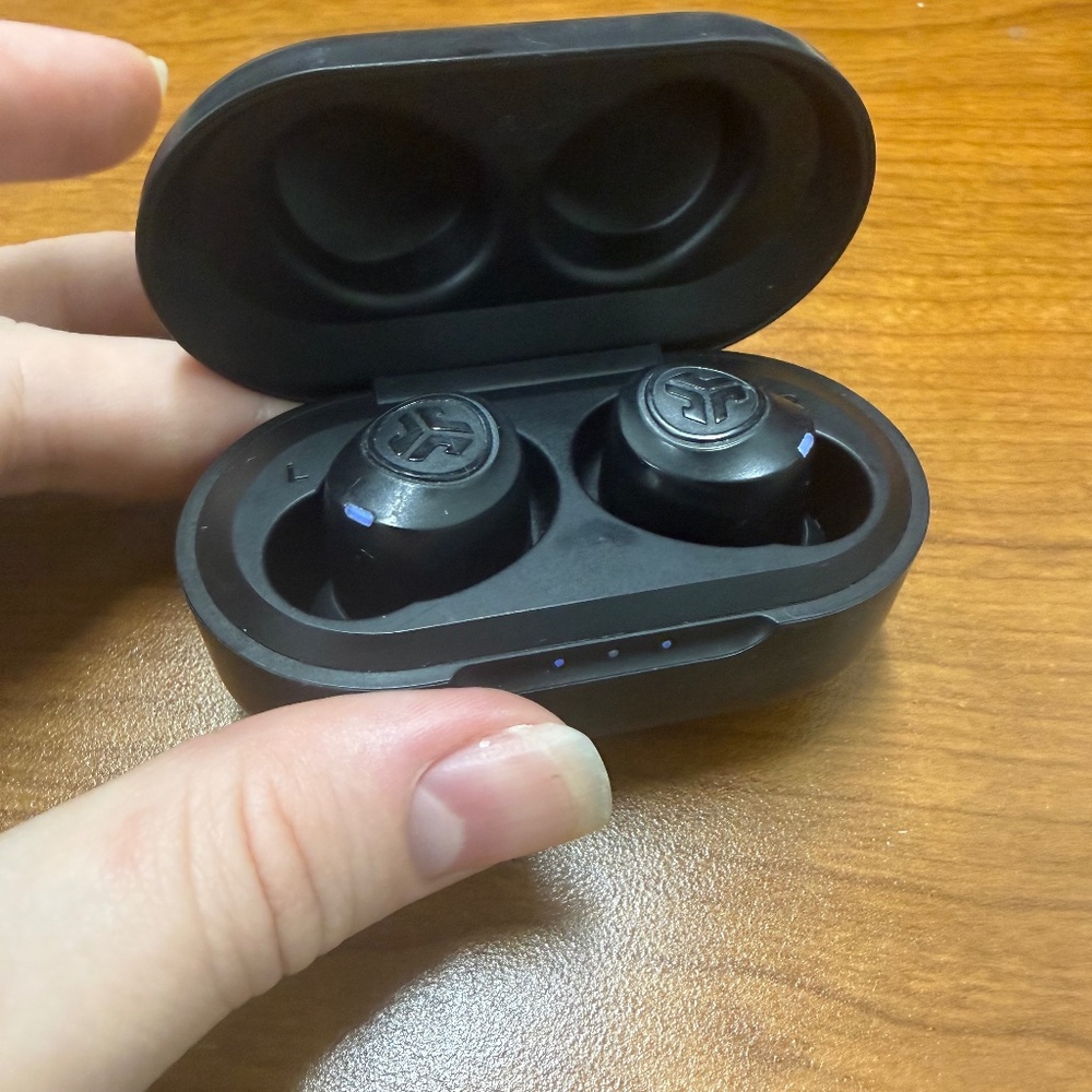 Jlab Bluetooth headphones!
